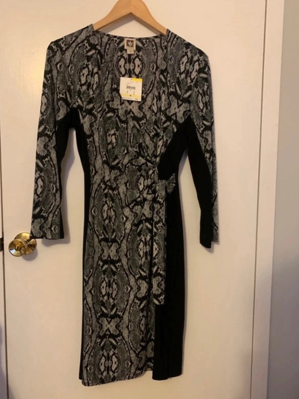 Women dress